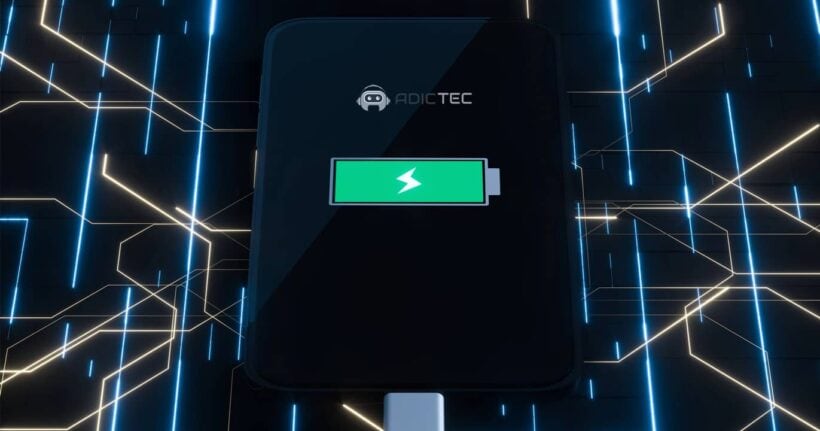 Un smartphone cargando con indicador de batería verde y un rayo, simbolizando la carga ultrarrápida móvil.