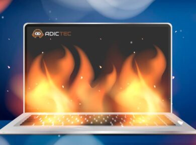 Portátil en llamas, ilustración gráfica de sobrecalentamiento del procesador.
