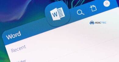 Primer plano del logo y la interfaz de Microsoft Word, como punto de partida para encontrar las mejores alternativas a Word gratis.