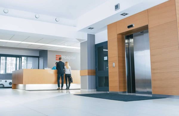 ترمینال tp4 آسانسور در کجا قرار دارد؟