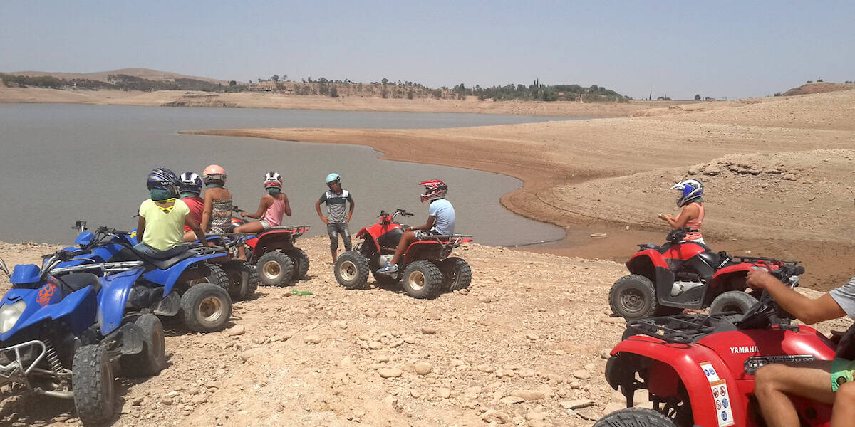 une journée quad agafay et lac lalla takerkoust