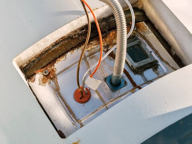 water heater rust