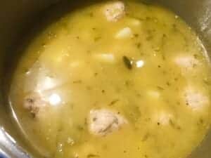 Przepis na zupę ogórkową