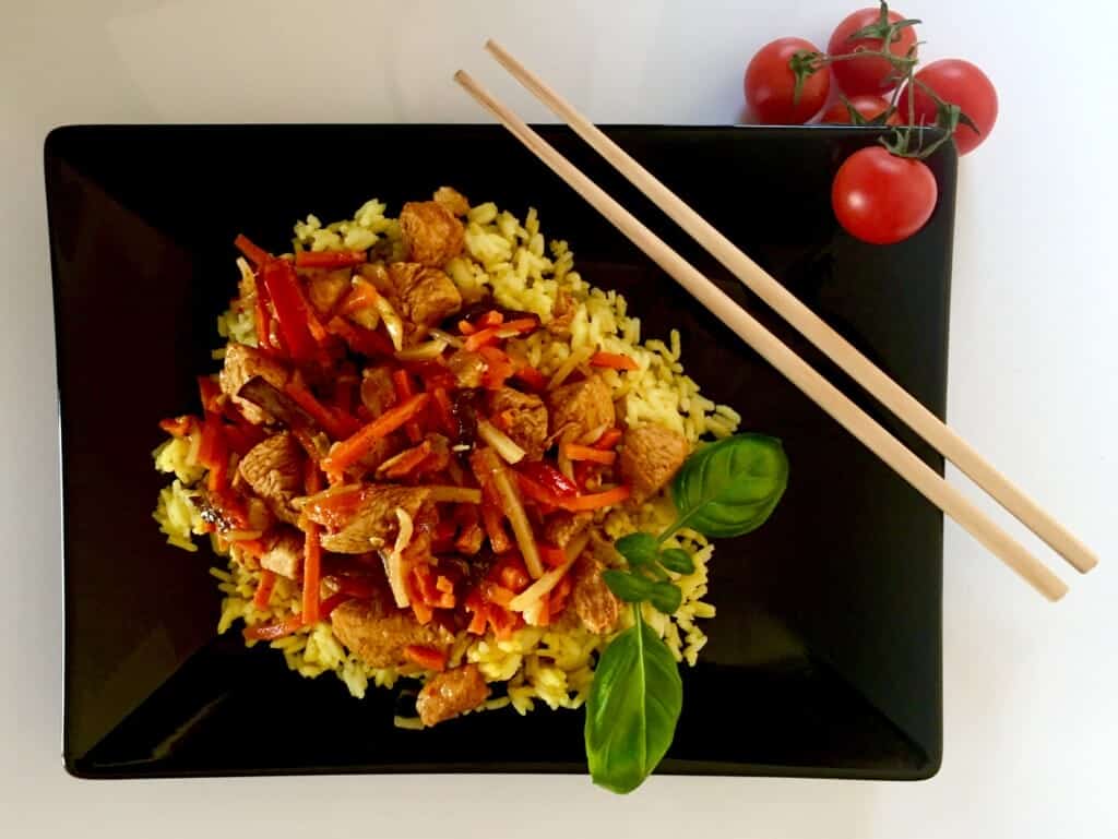 Kurczak po chińsku z warzywami