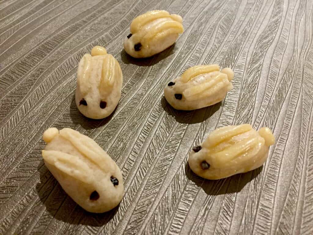 Wielkanocne zajączki z marcepanem