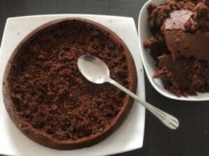 Spód ciasta przeznaczony na kopiec kreta