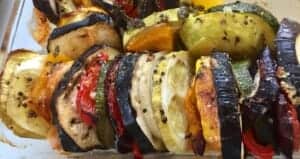 Zapiekanka warzywna po wyjęciu z piekarnika