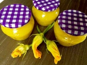 Dżem z cukinii w słoiczkach