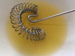 Oliwa zmieszana z sokiem z cytryny