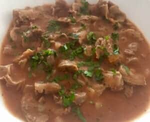 Gulasz z żołądków drobiowych