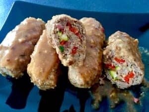 Obiad z faszerowanego mięsa