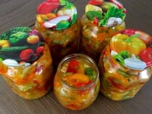 Warzywna sałatka do obiadów