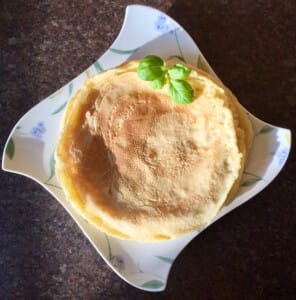 Usmażone naleśniki przygotowane do zapiekania