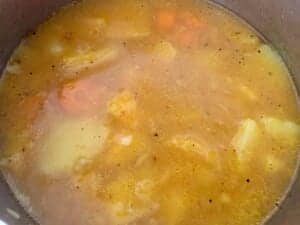 Warzywa gotowane w bulionie