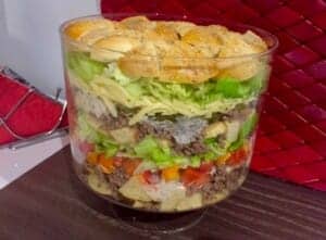 Efektowna sałatka Big Mac