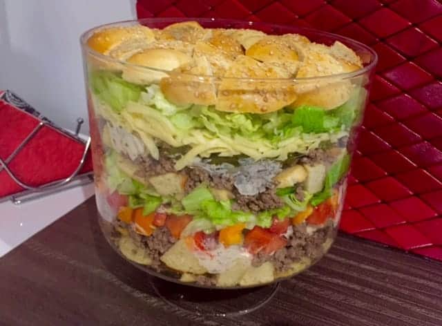 Efektowna sałatka Big Mac