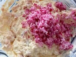 Przepis na pastę z wędzonego łososia – doprawianie i mieszanie składników