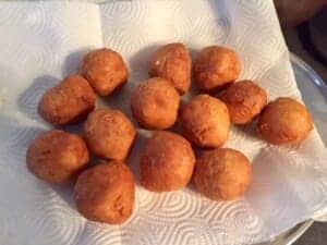 gotowe pączki serowe