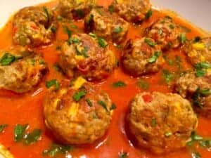 klopsiki w sosie pomidorowym