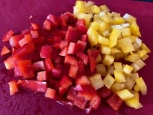 Sałatka hawajska z szynką i ananasem - IMG 1883 1