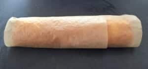 Rolada serowa przygotowana do pieczenia