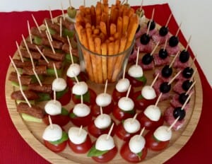 Koreczki, przekąski i przystawki. Imprezowe hity! - 34C225DD 0E3F 473F BDE9 B24428C6200E