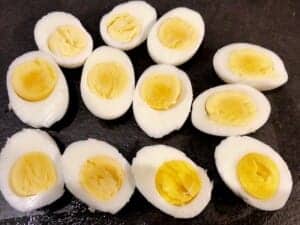 Wielkanocne jajka faszerowane - IMG 3144