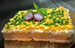 Sałatka z tuńczyka na krakersach - IMG 3984