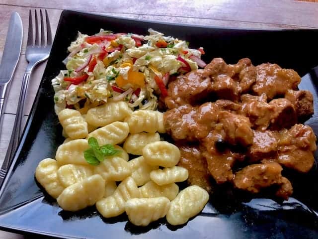 Gulasz wieprzowy z karkówki