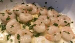 Makaron chiński z krewetkami i warzywami - IMG 4074