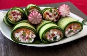 Roladki z ogórka z twarożkiem i łososiem - IMG 4700