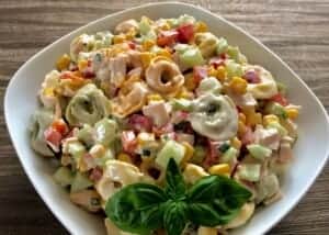 Sałatka z tortellini i pysznym sosem - IMG 5439