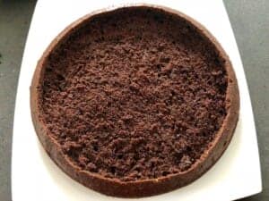 Domowy kopiec kreta z truskawkami - IMG 6374