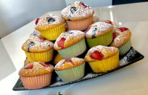 Babeczki na kefirze z owocami - 086CC03D 6FC8 4473 A179 C73C3ED3D344