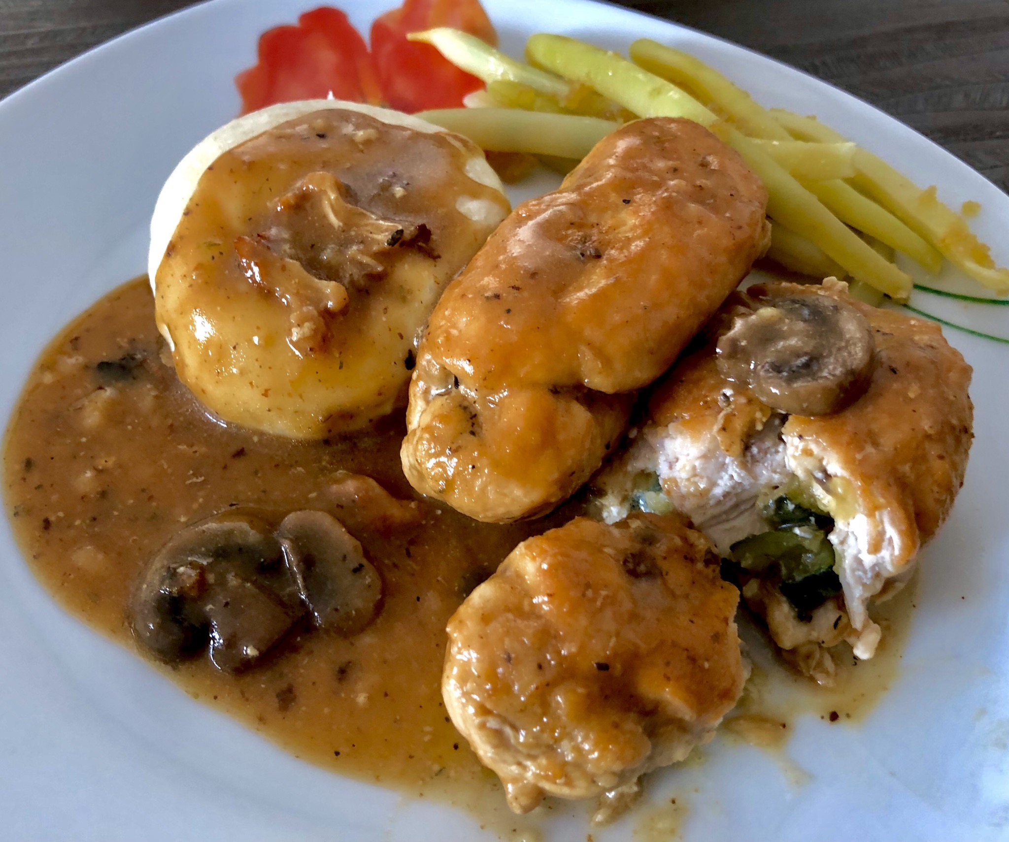 Roladki z kurczaka z cukinią, bazylią i serkiem śmietankowym - 6BECA82D F99B 43A9 81C8 F6CBE3027259