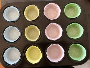 Babeczki na kefirze z owocami - 8AE35D0E CCE9 4282 B35E 4BBC0B9CE3E7