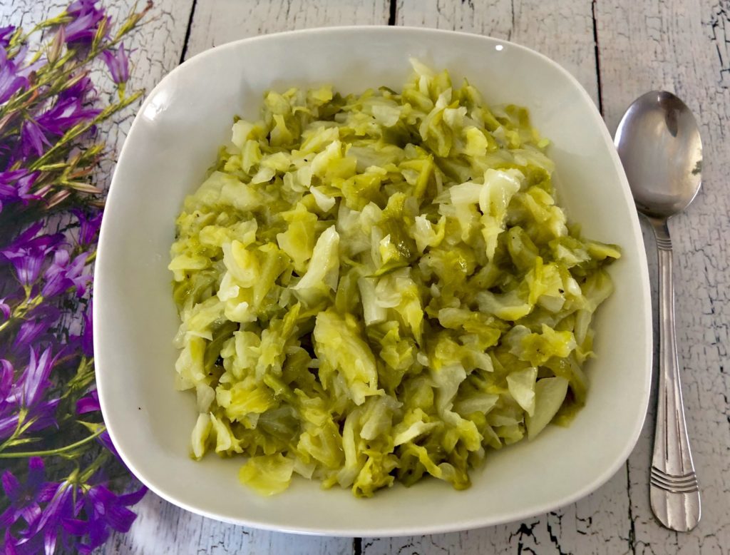 Młoda kapusta zasmażana