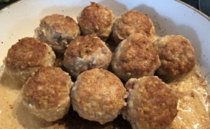 Klopsiki wieprzowe z kaszą jaglaną w sosie warzywnym - E8B435B8 59DA 497D A9C7 E6BF6D6373C8