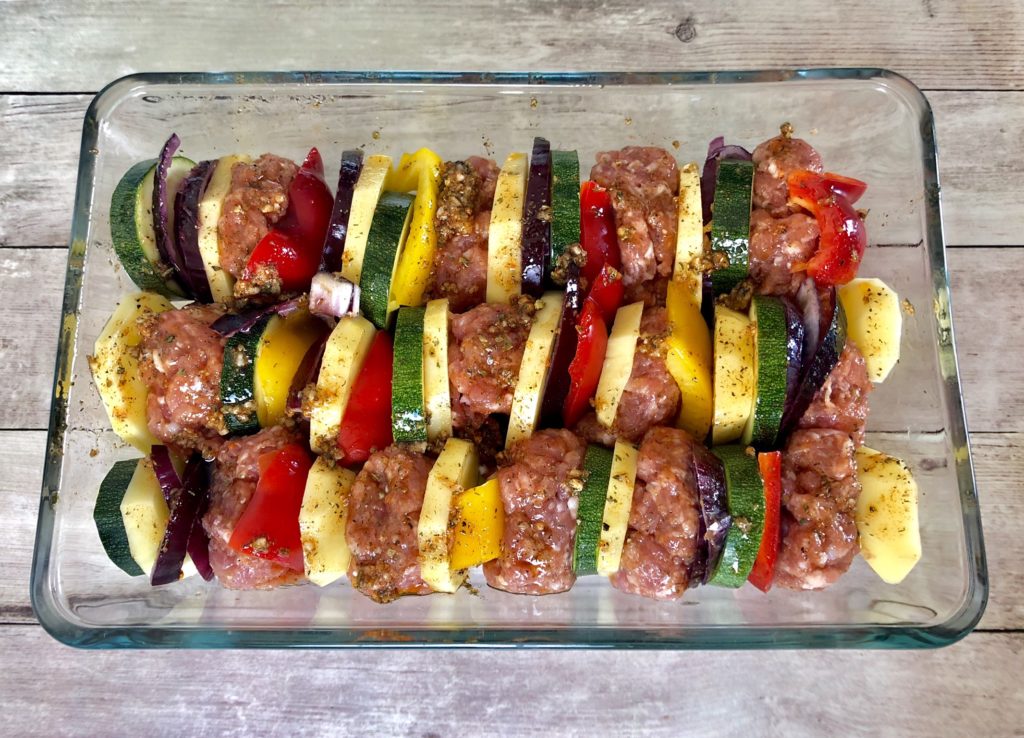 Zapiekanka warzywna z klopsikami