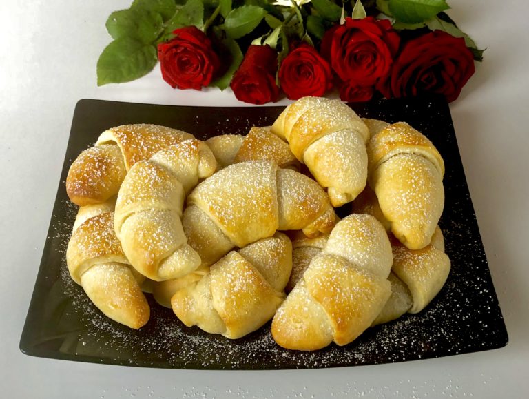 Rogaliki z czekoladą