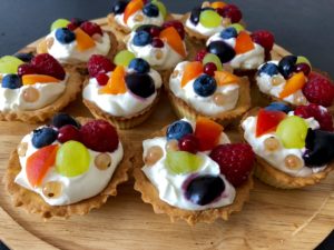 Kruche babeczki z kremem mascarpone i owocami - 4339BDA2 0F23 414A 9969 BD3C78E802B3