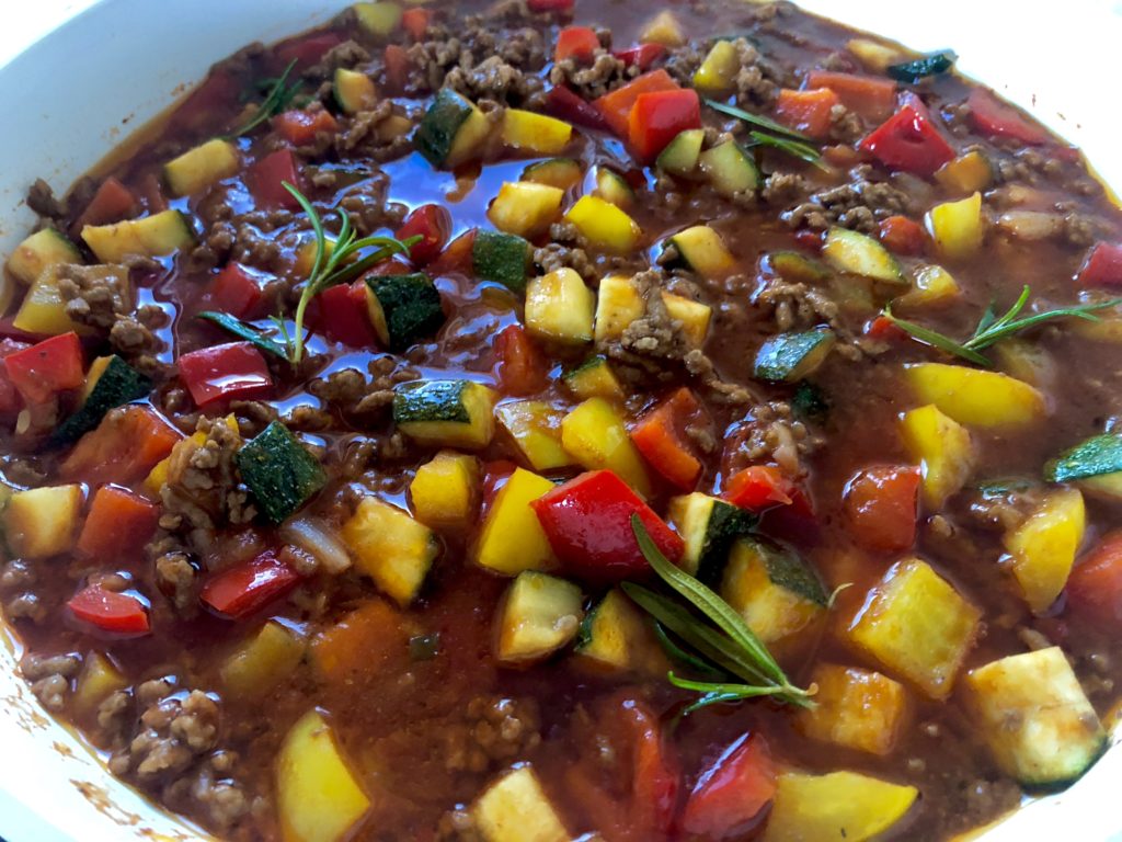 Leczo z mieloną wołowiną