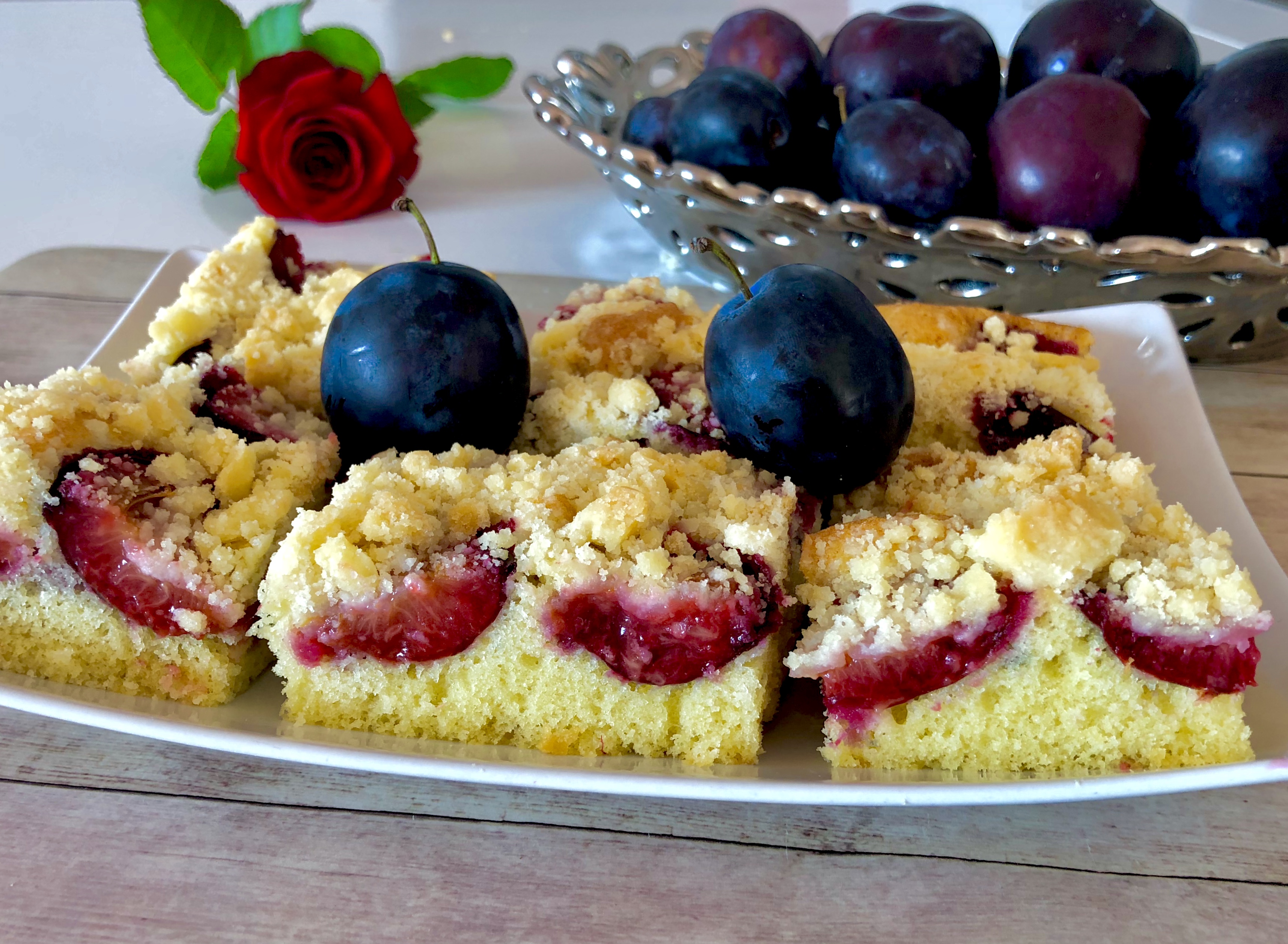 Maślane ciasto ze śliwkami - proste i pyszne! - FBF980B8 78E6 417F 94AB 63CDF08BDA5E