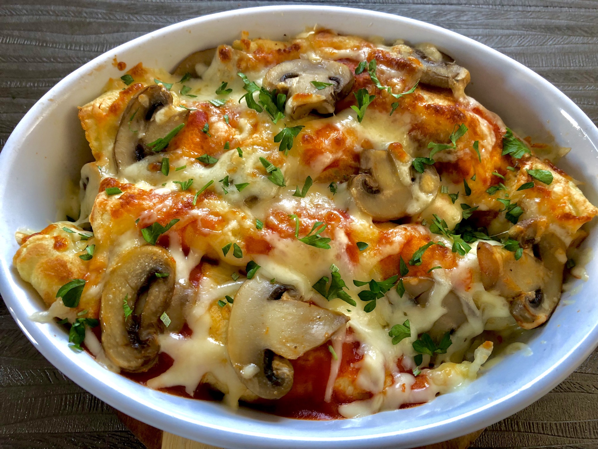 Naleśniki zapiekane z kurczakiem i pieczarkami - 3BDEC8C7 4A53 4DF8 86B1 47E7095539B5