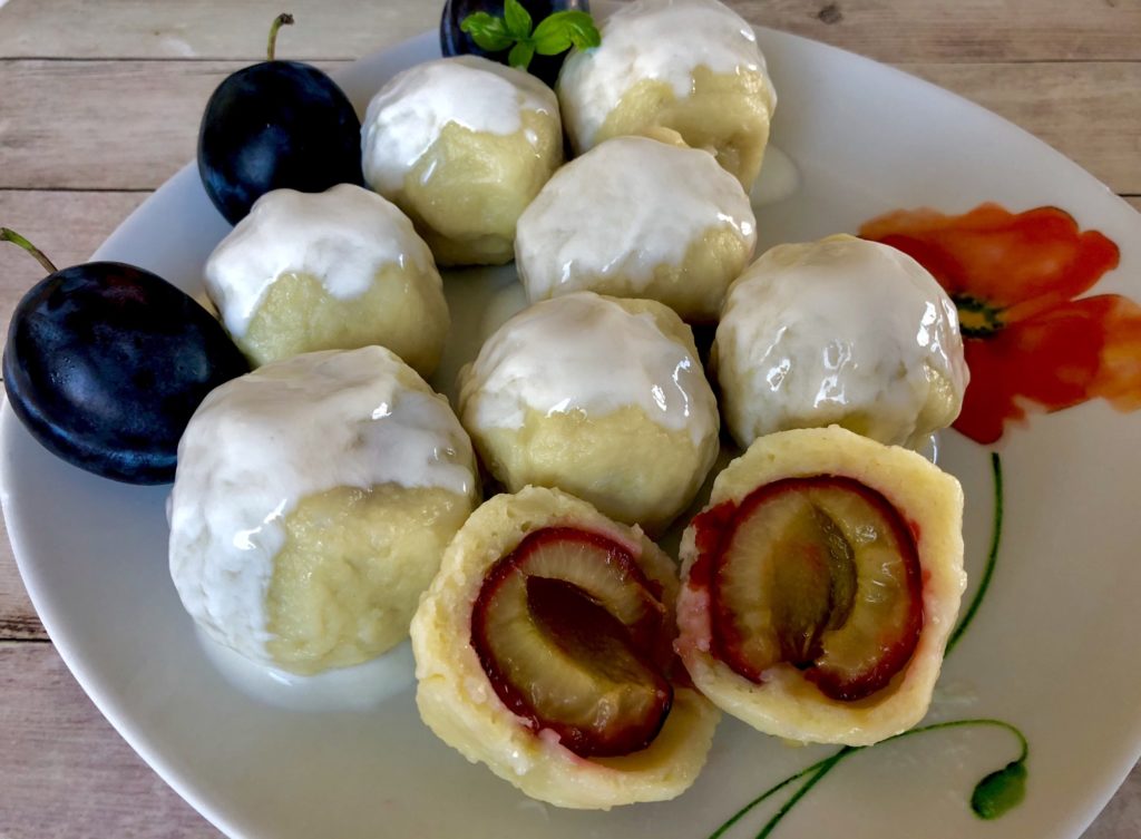 Knedle ze śliwkami