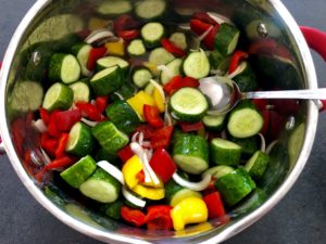 Koreczki z ogórków w zalewie - przetwory na zimę - 8AFBE7CC 2900 4459 A673 5EBD2DE280D1