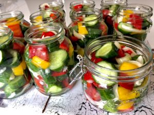 Koreczki z ogórków w zalewie - przetwory na zimę - B58DE4E0 BE14 4F6A B30D 7ED22DD836E5