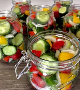 Koreczki z ogórków w zalewie - przetwory na zimę - F38F3660 7583 4626 801F 0F107C401DAB