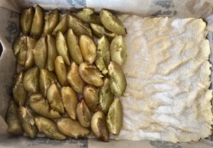 Kruche ciasto ze śliwkami i masą budyniową - 2B02A5FF 4D85 4759 82EB D9C4B063375A