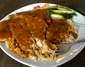 Schab duszony w sosie węgierskim - 4BEA88F9 596D 471D A81D E7817F54F2EF